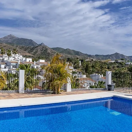 Casablanca 30 Oasis Properties Апартаменти Нерха